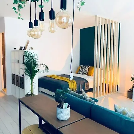 Cosy 1 Bedroom Downtown Daire