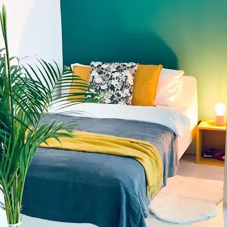 Apartament Cosy 1 Bedroom Downtown