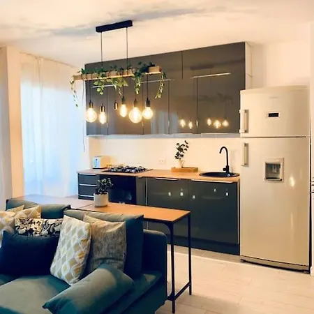 Apartament Cosy 1 Bedroom Downtown